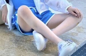 ロリコンじゃなくても光の速さで保存したナマ腋画像がこれ
