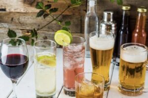 【画像】アルコールの『ヤバさ』が一瞬でわかる画像がこちらwwwwwwwwww