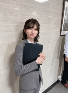 【画像】海外掲示板でこの日本人女性がカワイイと大バズリ