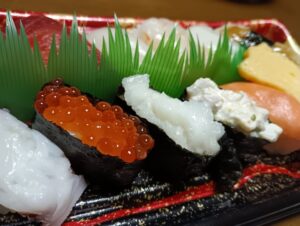 【画像】海外のパック寿司の価格、限界突破ｗｗｗｗｗｗｗ