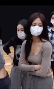 【画像】TWICEツゥイのレッスン着　衣装より良い