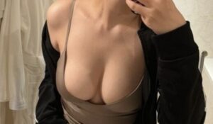 【画像】美人が『二重整形』した結果こうなるwwwwwww