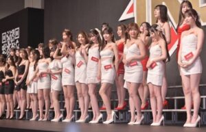 【画像】台湾人さん、日本のAV女優を呼んだ成人展でこの世の春を謳歌する