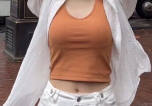 こういう『お淑やか女子』のピンク乳頭wwwwwwwwww