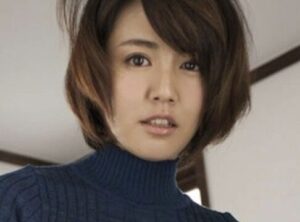 磯山さやかの超ドデカFカップ、こんにちはしてしまう