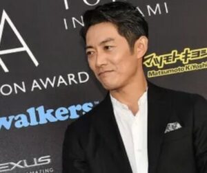 【画像】22歳の反町隆史、ガチで顔面力がカッコ良すぎるwww