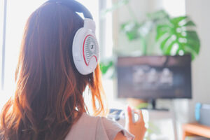 【怒り】ゲーマー「これとこの組み合わせで超ダメージ出る！」→今のメーカー「アプデで制限しまぁす！」