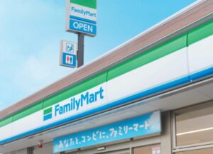 【画像】ファミチキ、デカすぎて炎上ｗｗｗｗｗ