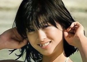 むちむちアイドル、想像以上にクビレがあると話題にwwwww