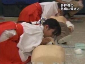 【画像】生娘と合法的にキスする方法が見つかるｗｗｗｗｗｗｗ