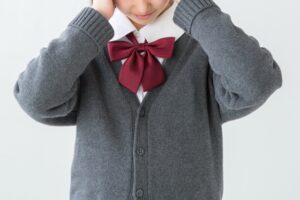 【動画】女子高生号泣「私は石破さんのせいで怖くてたまりません。このままじゃ日本は強姦地獄になってしまいます」