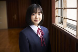 【画像】大学進学から2年経った芦田愛菜さん、変わり果てた姿で見つかる
