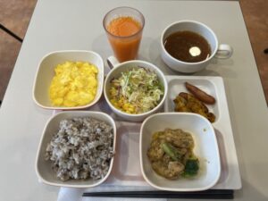 朝食バイキングで「こいつ素人かよ…」って思う行動