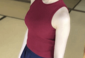 【悲報】Fカップが邪魔で十分なお辞儀ができない女子アナwwwwwwwwww