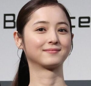 【画像】佐々木希のデコルテ、エッッロすぎるwwwwwww
