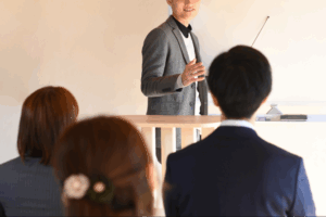 【動画】新入社員さん、入社5秒で退職へ