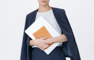 女上司が内緒でおっぱい見してくれた