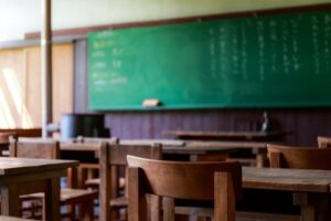 【悲報】中学教員ワイ、とんでもない指導を受ける