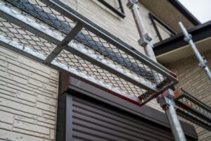 【画像】現場猫、とんでもない足場を組む