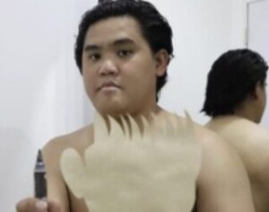 【画像】コスプレイヤーさん、例の性的なシーンを完全再現wwwwww