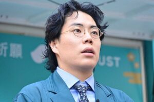 【悲報】令和ロマンくるま、2億4000万円損失