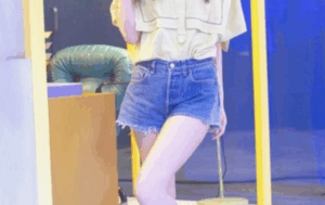 【画像】コメダにクソ可愛い女子高生いたンゴwwwwwwwwww