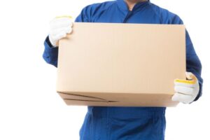 【画像】運送屋ワイ、何もしてないのにこの身体に