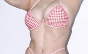 【画像】『デブ』『むちむち』で意見が分かれる恵体女子がこちらwwww