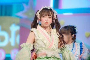 【画像】地下ドルの幼少画像と今なんだけどおまえら的にこれは育成成功？失敗？