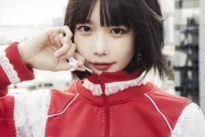【画像】あのちゃん、意外とおっぱいがあって付き合ってあげてもいいレベル