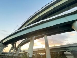 【悲報】逆走インターチェンジ、トラップだった　※画像あり