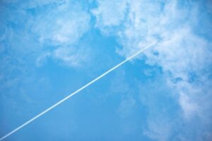 【動画】空飛ぶクルマ、来年発売へ