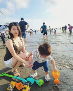 【画像あり】海やプールのママさんwwwwwwwwwwwwwwwww