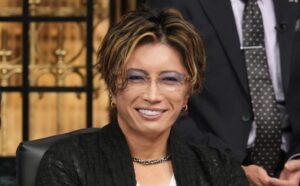GACKT「エスカレーターで片側を開けるのはおかしい！」