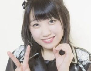 【画像】地味女さん、脱いだらしっかりメスボディで草wwwwwww