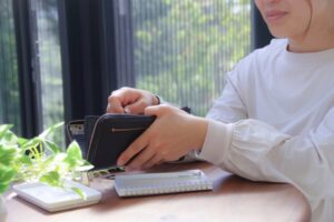彼女(22)「割り勘でいいよw」僕(28)「・・・はい？」