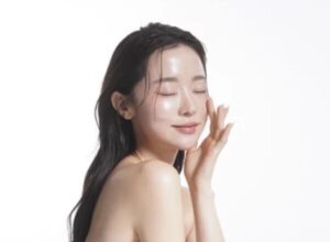 【画像】『韓国人』と『日本人』の平均顔を並べた結果wwwwww