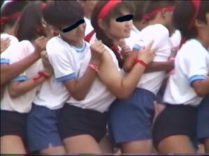 【画像】学生の時の体育祭でこんな競技なかったよな