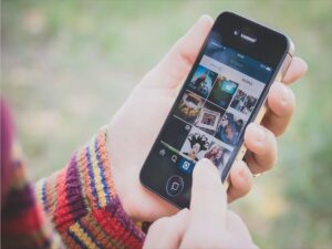 【画像】ワイのパッパのインスタ、キモすぎて絶望する