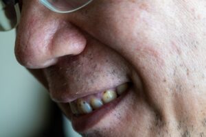 【悲報】親父(80)がクズ過ぎて笑えない・・・。