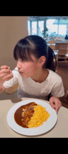 【画像】嫁に隠れて娘とデートすんの楽しすぎわろたｗｗｗｗ