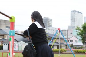 従姉とHしたけど親戚中に広まってめちゃくちゃ後悔してきた