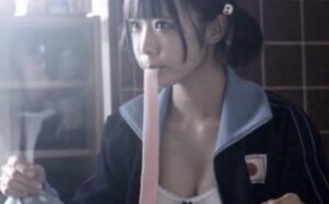【朗報】推定Eカップのあのちゃん、爆乳を揺らしてしまう