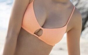 小島瑠璃子のFカップお乳、エッッッッッッッッッッッ