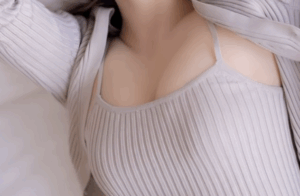 【画像】女の『最もえっちな服装』←ガチでこれに決まるwwwwwwwww