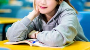 【画像】地味メガネちゃん、大学デビュー成功ｗｗｗｗｗｗｗｗｗｗｗ