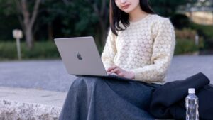 大学生「1限だり～ｗ」 社会人「・・・」