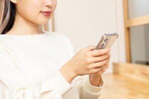 【証拠あり】妻が配信アプリで男と連絡取ってた