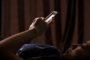 同僚「睡眠薬が無いと眠れないんですよね」ワイ「……」←これ