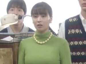 【朗報】広瀬すず、前屈みでEカップお乳がすごいことに